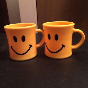 Odds and ends of cups (in Ponoka)