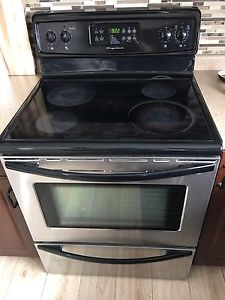 Stainless steel stove / oven