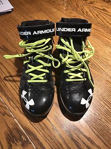 UA - Under Armour cleats