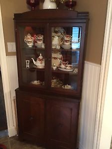 Wanted: Antique corner cabinet