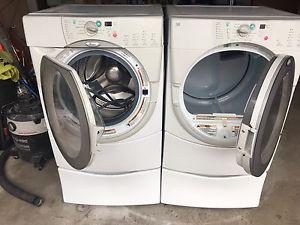 Whirlpool Duet Washer Dryer Set INCLUDING Pedestals