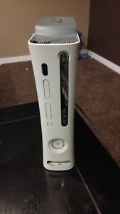 XBOX 360 for sale - 60GB