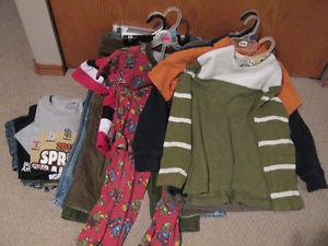 12 boys clothing items in size 6 for one price