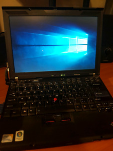 12" lenovo x200 laptop - perfect condition