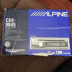 Alpine MP3 CD Receiver