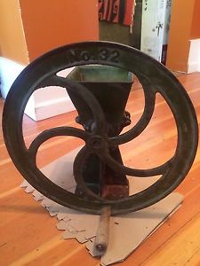 Antique No 32 table mount grinder/mill-Stover Mfg Co-$75.