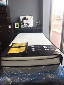 BRAND NEW MATTRESS AND BOXSPRING WITH FREE DELIVERY