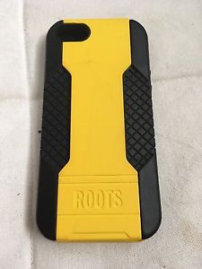 Black Roots IPhone 5/5s case with yellow