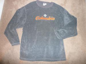 Columbia Sportswear Sweatshirt