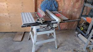 Delta 10" table saw.
