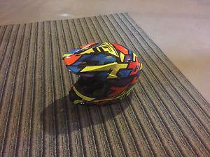 Dirt bike helmet 100$