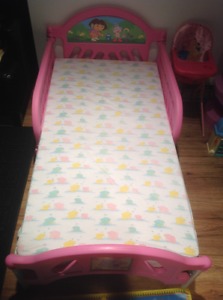 Dora toddler bed and mattress