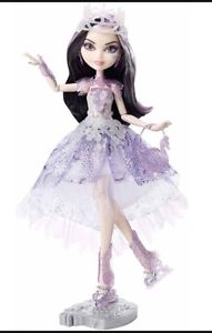 Ever After High - Duchess Swan Doll