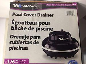 Floating pool cover pump