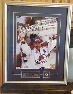 Framed Ray Bourque #77