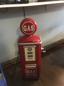 Gas pump 32" tall