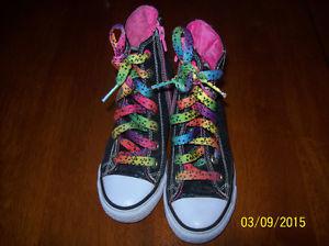 Girls Wedge Sketchers Sneakers Size 12 **GREAT CONDITION**