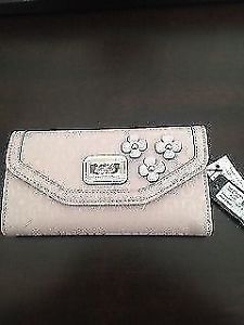 Guess Wallet - New with Tags
