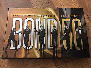 James Bond 007 collectible box set (blu-ray)