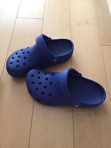 Ladies crocs size 7.5 -8