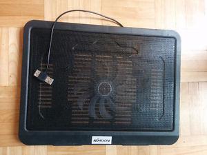 Laptop Fan: Great for using laptop on lap or bed!