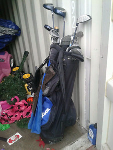 MENS AND WOMEN'S GOLF CLUBS