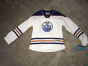 NEW Oilers jersey Women's NWT