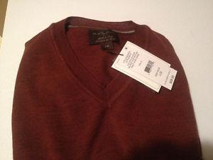 New with tags Mens large Black Brown  merino sweater