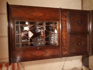 Oak dining table matching hutch china cab