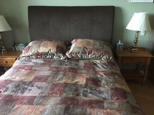 Queen size bed