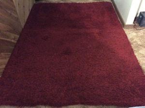 Red rug excellent condition