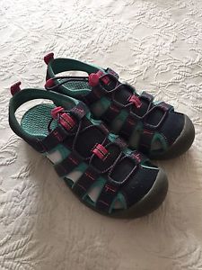 Shoes children size 3