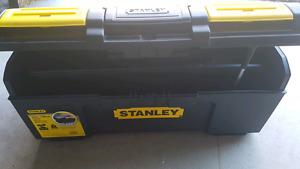 Stanley 24 inch toolbox