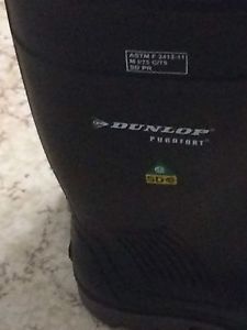 Wanted: Dunlop boots size 11