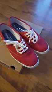 Womens Champion Red Canvas size 7.5 Keds