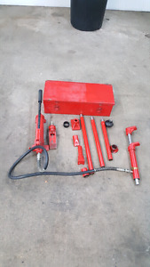 hydraulic ram set