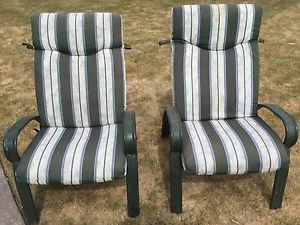 2 lawn chairs