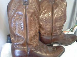 BROWN SIZE 10 COWBOY BOOTS