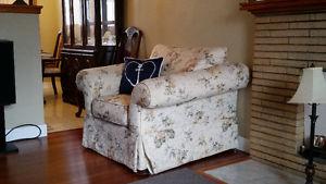 Beautiful Sofa Set (w 2 Armchairs) by Sears $ must go