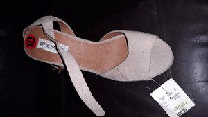 Beige suede leather Steve Madden heels size 10