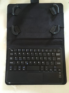 Bluetooth Keyboard in Leather Case for Tablets *NEW*