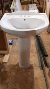 Brand new pedestal sink
