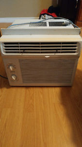 Daewoo  BTU Air Conditioner