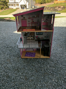 Doll house