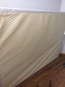 Double bed box spring
