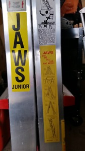 Featherlite HD Telescopic Jaws 14'6" ladder