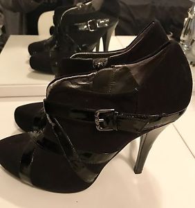 GUESS heels