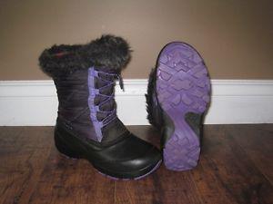 Girls Kamik winter boots - Size 4