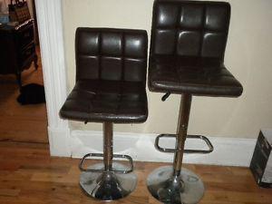 Leather ajustable stools