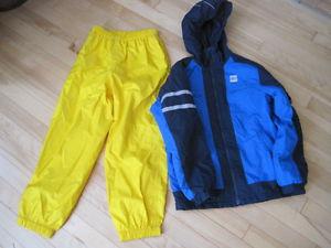 MEC Kids jacket & splash pants-Excellent condition